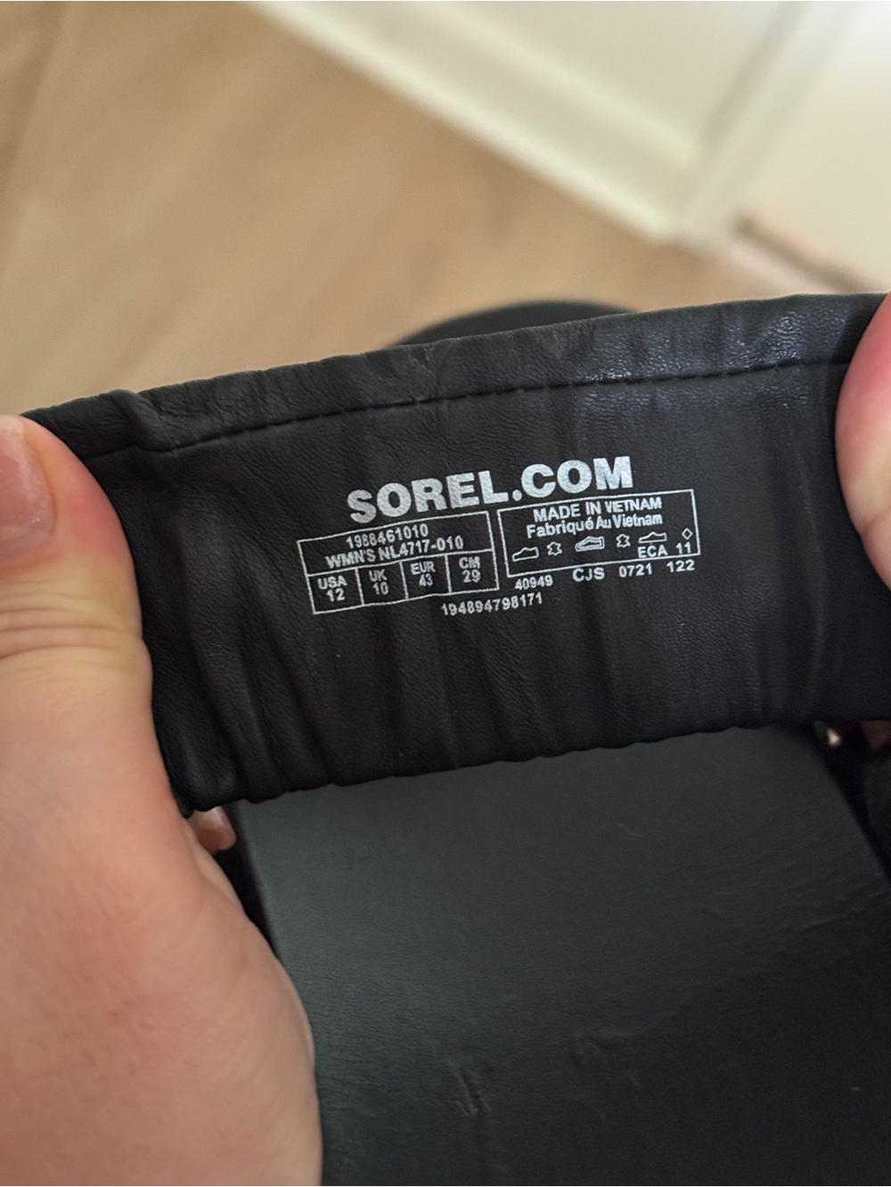 Sorel women’s roaming leather sandals with double ruched straps size 12 - Picture 2 of 8